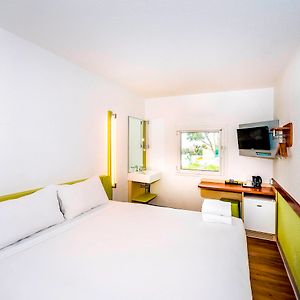 Standard Zimmer mit zwei Einzelbetten